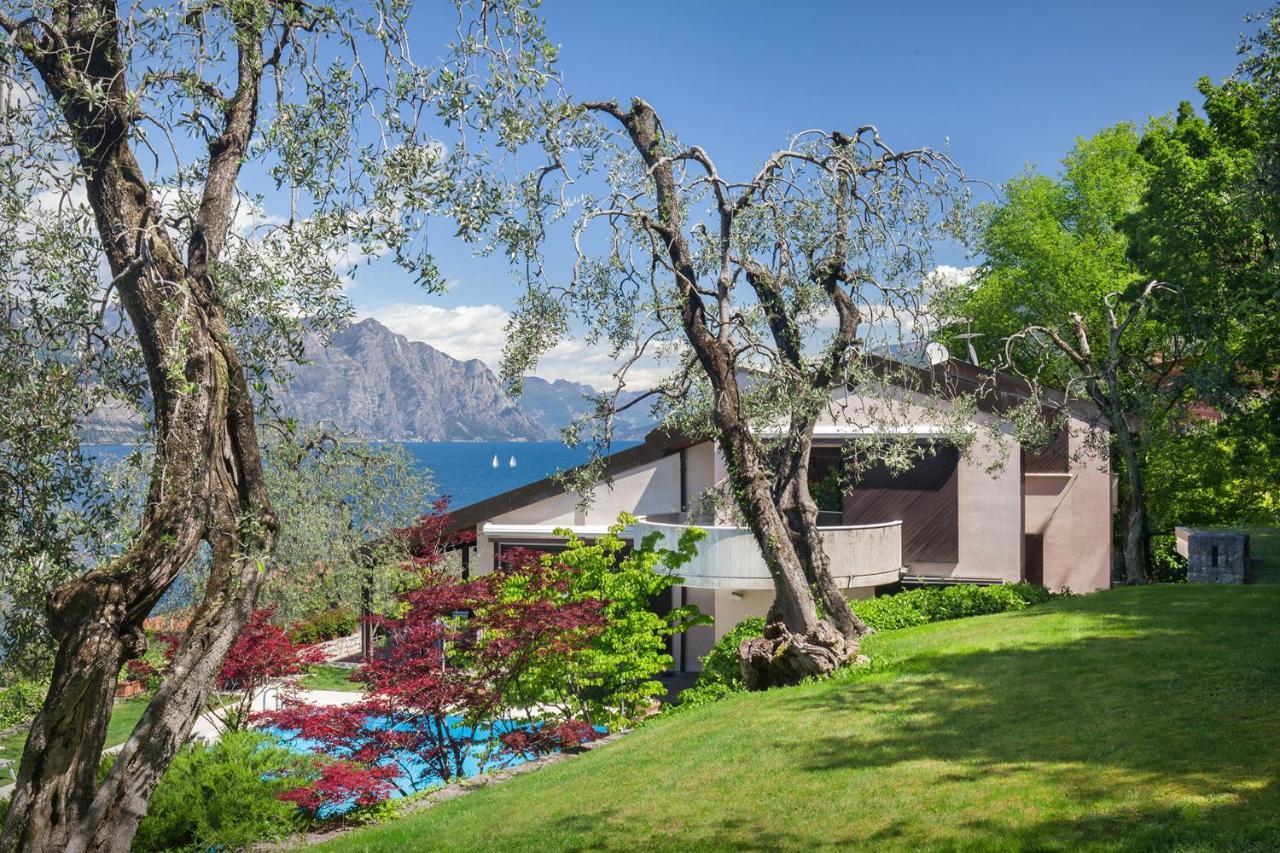 Villa Dismero-Un Oasi Di Lusso E Privacy เบรนโซเน ซูล การ์ดา ภายนอก รูปภาพ